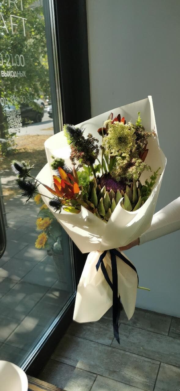 Букет с Цинарой