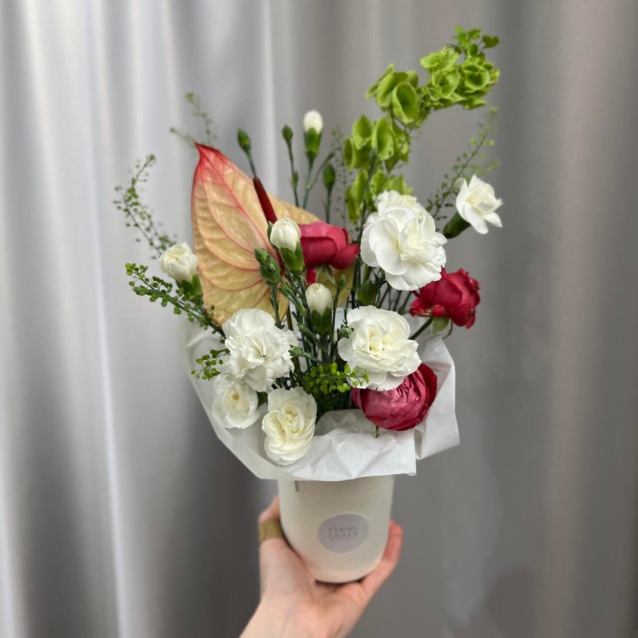 Цветочный Стаканчик с Антуриумом