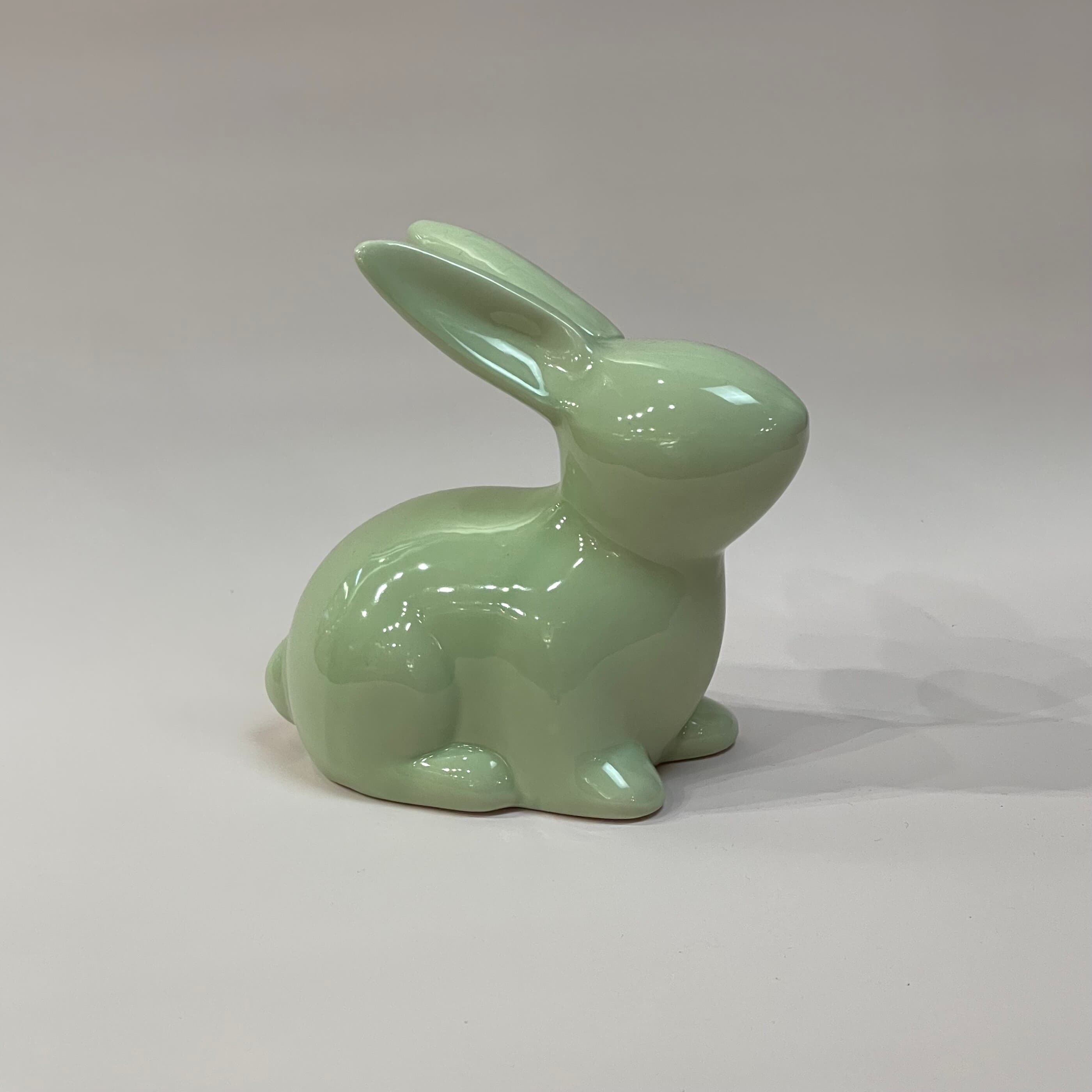 Фигурка заяц низкий 