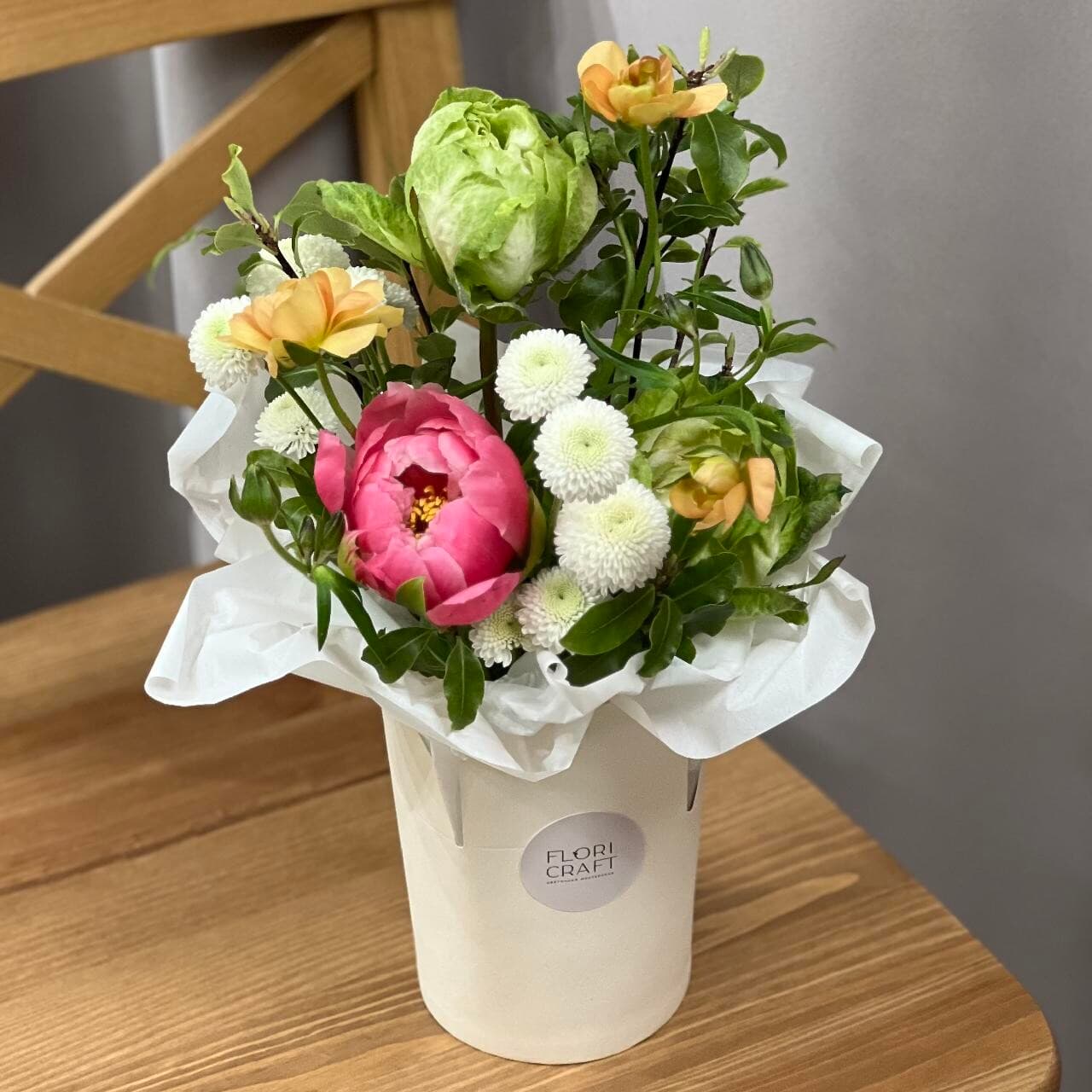 Цветочный Стаканчик с Пионом и Розой Вегги