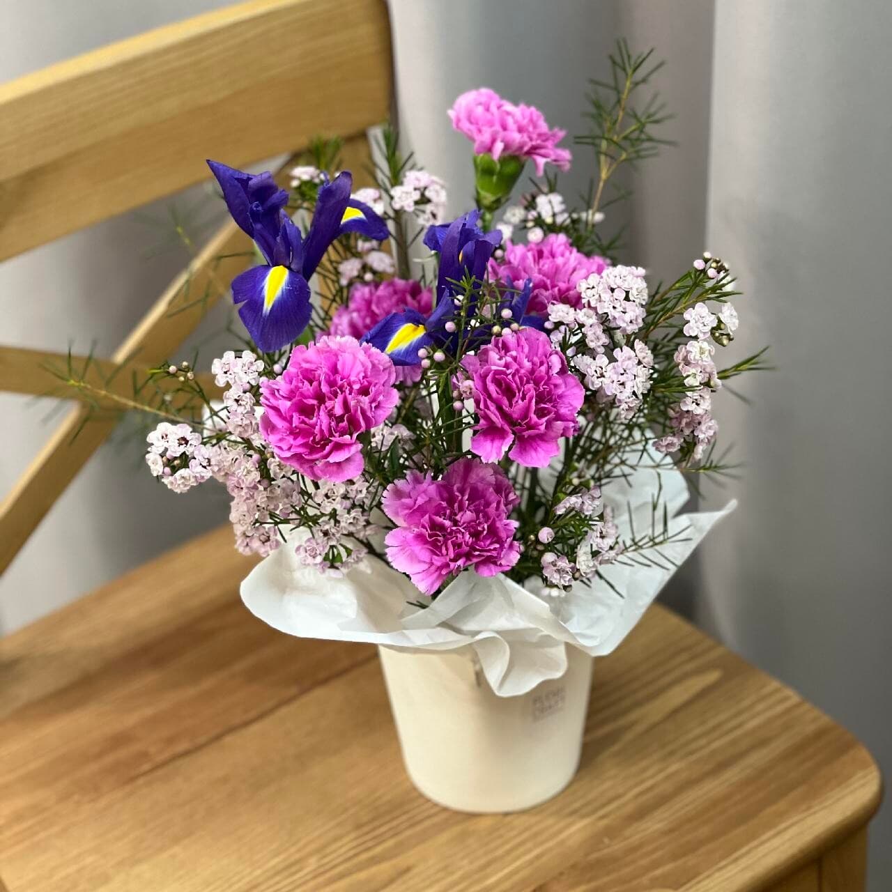 Цветочный Стаканчик с Ирисами